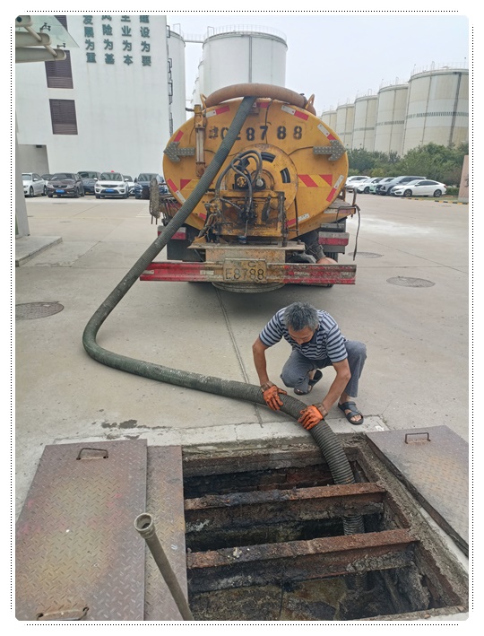 腾冲隔油池清掏