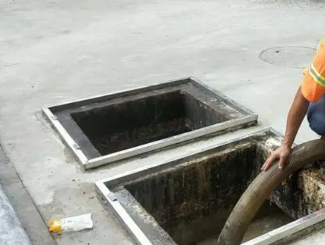 腾冲化粪池清理